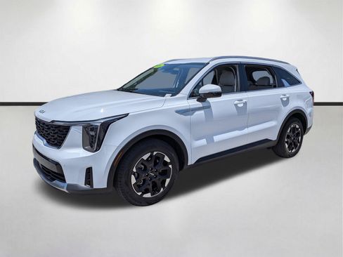 Used 2024 Kia Sorento S FWD image 8
