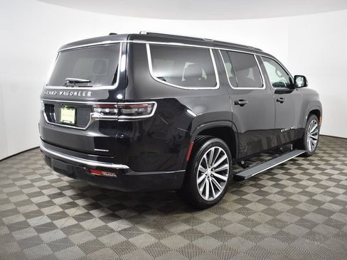 Used 2022 Jeep Grand Wagoneer Series II AWD/4WD image 6