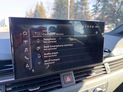 Used 2021 Audi A4 2.0T Premium w/ Convenience Package image 25