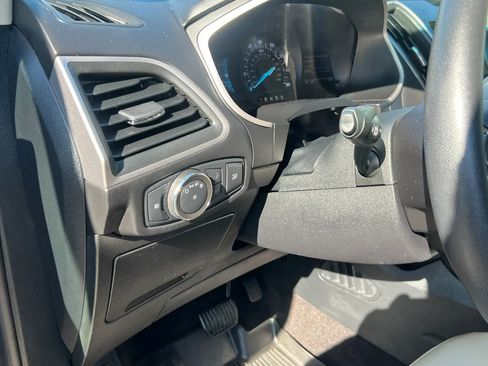 Used 2020 Ford Edge SEL AWD/4WD image 13