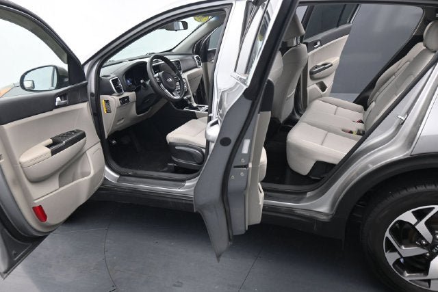 Used 2021 Kia Sportage LX FWD image 23
