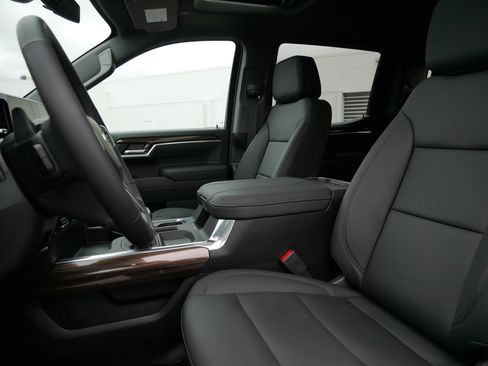 New 2026 Chevrolet Silverado 1500 RST w/ RST All Star Premium Package image 4