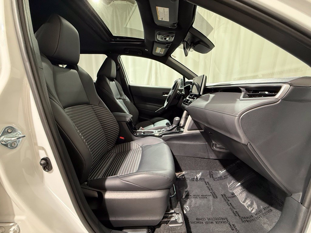 Certified 2023 Toyota Corolla Cross AWD Hybrid w/ Convenience Package image 23