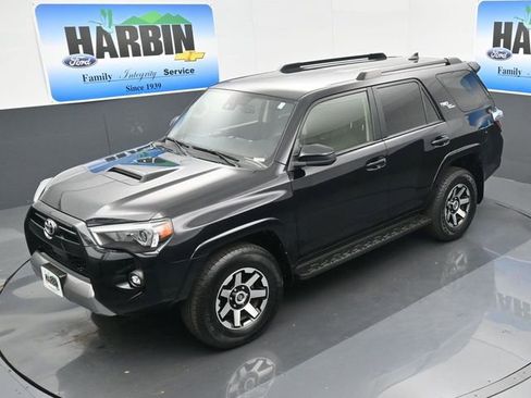 Used 2024 Toyota 4Runner TRD Off-Road image 23