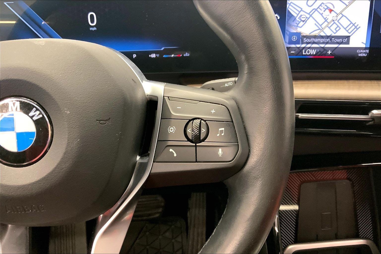 Used 2023 BMW X1 xDrive28i w/ Premium Package AWD/4WD image 16