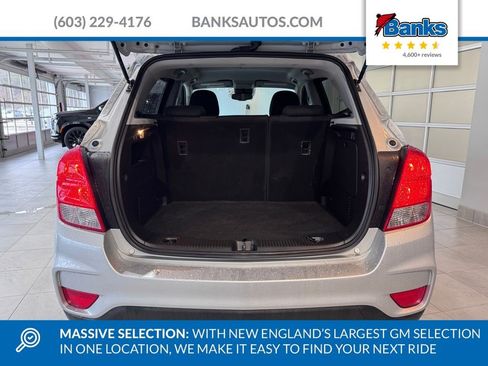 Certified 2022 Chevrolet Trax LS w/ Tint and Cruise Package image 10