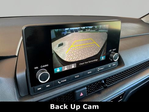 Used 2023 Honda CR-V EX image 13