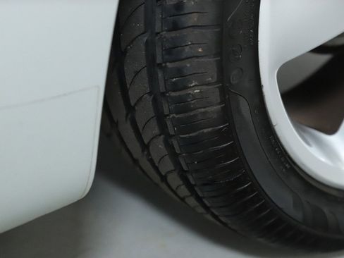 Used 2009 Volkswagen Beetle Blush image 40