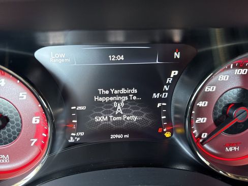 Used 2022 Dodge Charger SRT Hellcat w/ Harman/Kardon Audio Group image 28