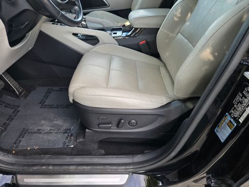 Used 2022 Kia Telluride SX w/ Towing Package AWD/4WD image 18