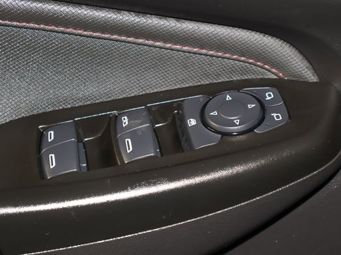 Used 2025 Chevrolet TrailBlazer RS w/ Convenience Package image 33