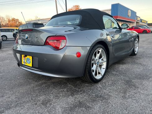 Used 2008 BMW Z4 3.0i image 3