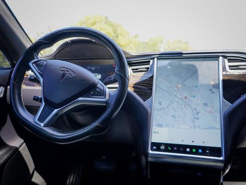 Used 2016 Tesla Model S 75 RWD image 10
