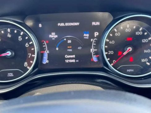 Used 2020 Jeep Compass Limited FWD image 18