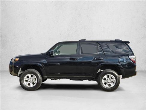 Used 2023 Toyota 4Runner SR5 image 7