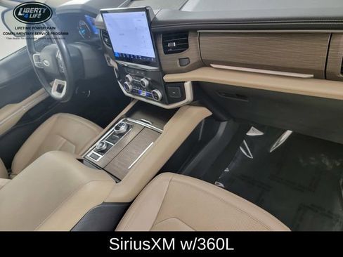 Used 2024 Ford Expedition Limited AWD/4WD image 21