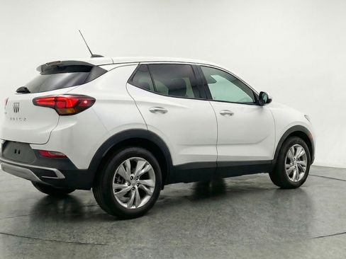 Used 2025 Buick Encore GX Preferred AWD/4WD image 7