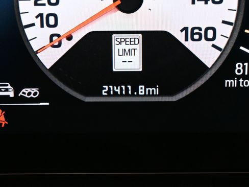 Used 2024 Ford Mustang GT Premium image 15