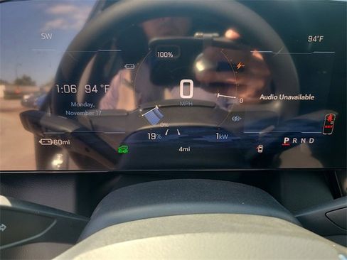 New 2026 Chevrolet Equinox EV LT image 26