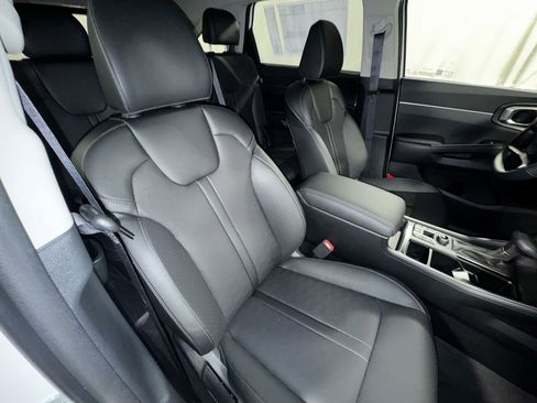 New 2026 Kia Sorento S image 30