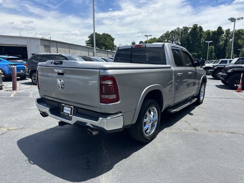 Used 2019 RAM 1500 Laramie RWD image 9