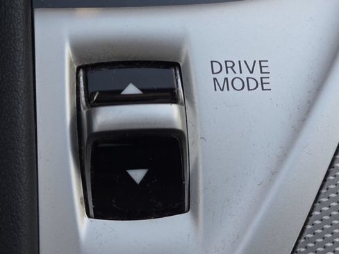 Used 2017 INFINITI Q50 3.0t Premium w/ Driver Assistance Package AWD/4WD image 34