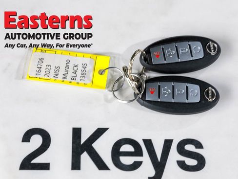 Used 2023 Nissan Murano SV image 23