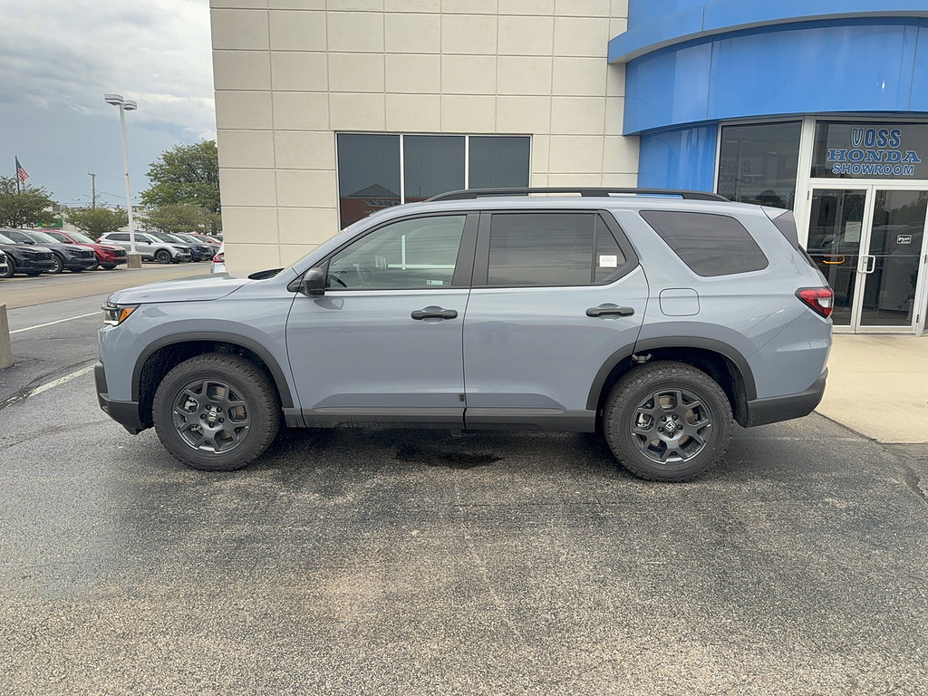 New 2026 Honda Pilot TrailSport image 8