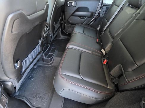 New 2026 Jeep Wrangler Unlimited Rubicon image 10