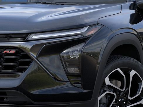 New 2026 Chevrolet Trax RS FWD image 10