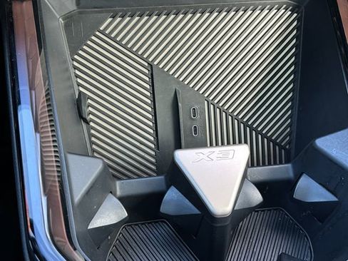 Used 2025 BMW X3 xDrive30i image 32