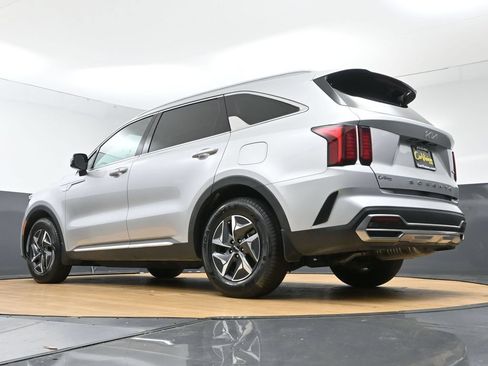Used 2022 Kia Sorento S FWD image 56