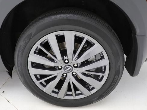 Used 2022 Nissan Pathfinder SL w/ SL Premium Package image 12