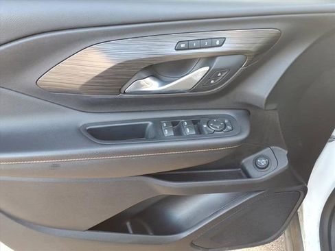 Used 2019 GMC Terrain SLT w/ Preferred Package image 13