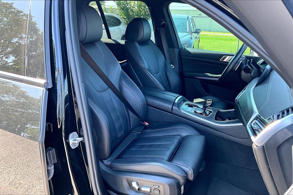 Used 2022 BMW X5 sDrive40i RWD image 9