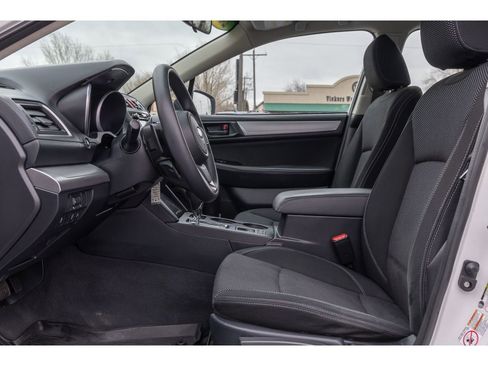 Used 2019 Subaru Outback 2.5i image 15