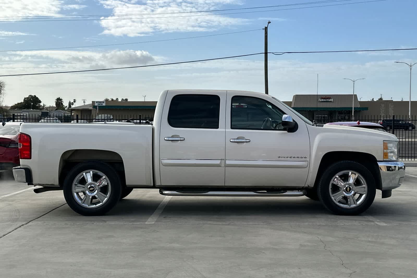 Used 2013 Chevrolet Silverado 1500 LT RWD image 9
