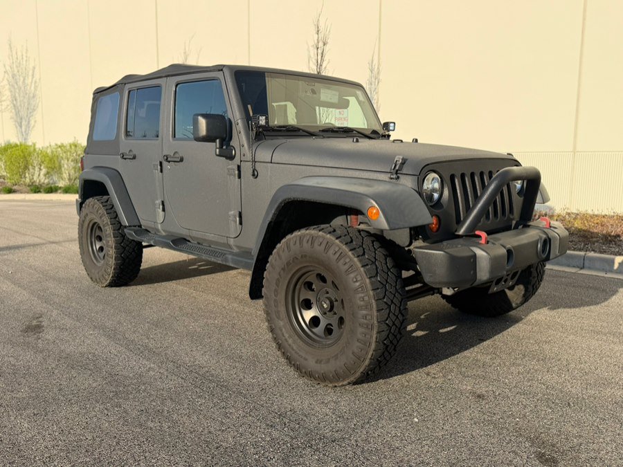 Used 2011 Jeep Wrangler Unlimited Sport AWD/4WD image 2