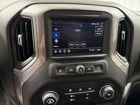 Used 2022 Chevrolet Silverado 1500 Custom image 28