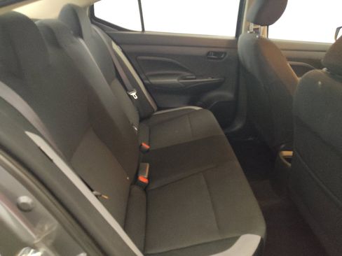 Used 2025 Nissan Versa S FWD image 19
