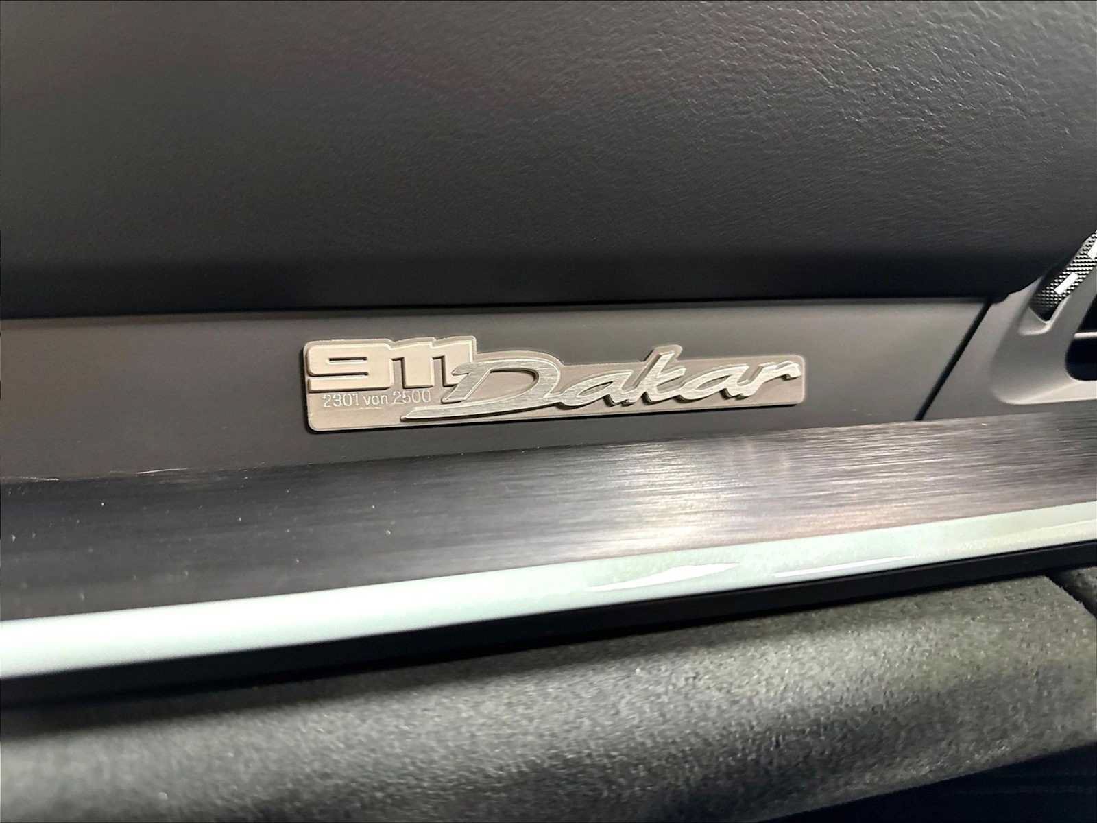 Used 2024 Porsche 911 Dakar AWD/4WD image 38