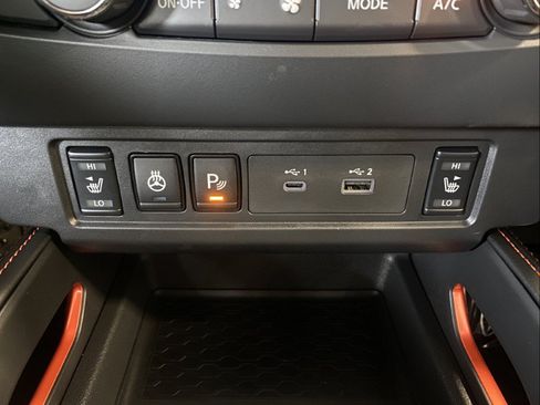 New 2026 Nissan Frontier PRO-4X w/ Tow Package AWD/4WD image 37
