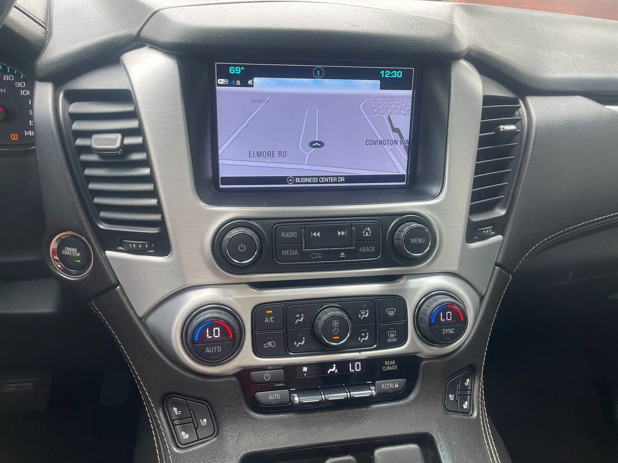 Used 2019 GMC Yukon SLT w/ Premium Edition RWD image 19