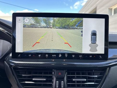 Used 2024 Ford Escape ST-Line w/ Tech Pack #1 AWD/4WD image 25