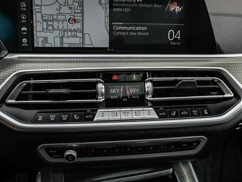 Used 2023 BMW X5 sDrive40i w/ Executive Package image 27