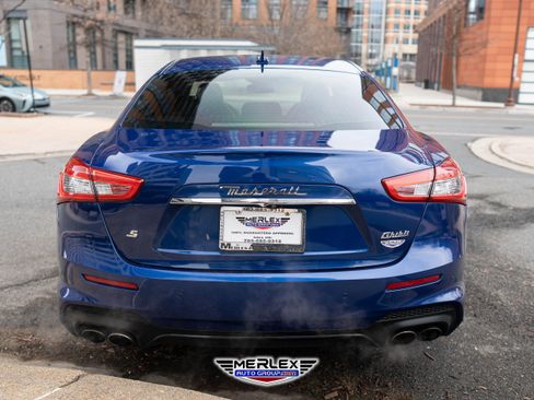 Used 2019 Maserati Ghibli S GranSport image 6