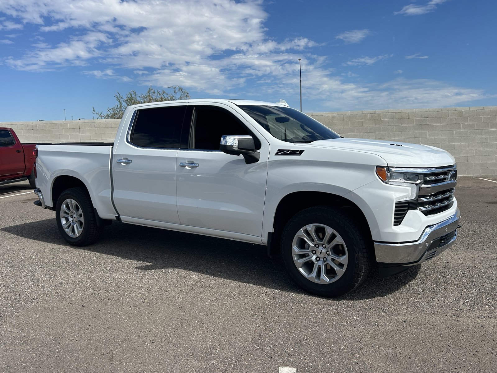 Certified 2026 Chevrolet Silverado 1500 LTZ AWD/4WD image 7