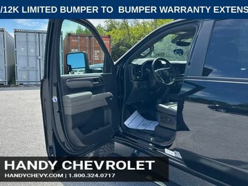 Certified 2025 Chevrolet Silverado 2500 ZR2 w/ Technology Package AWD/4WD image 11