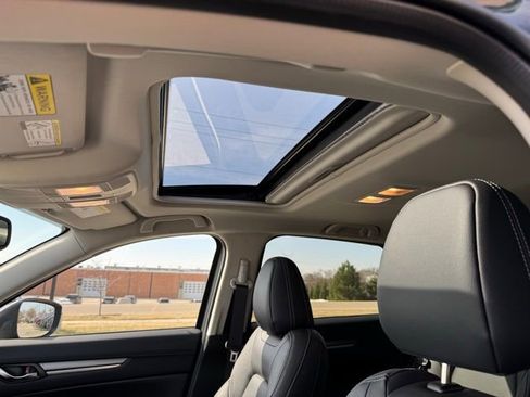 Used 2025 MAZDA CX-5 AWD 2.5 S w/ Premium Plus Pkg image 10