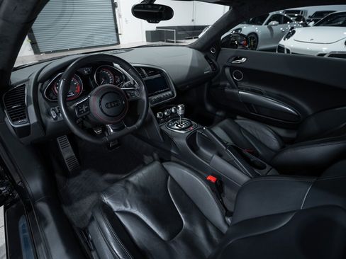 Used 2011 Audi R8 V10 AWD/4WD image 18